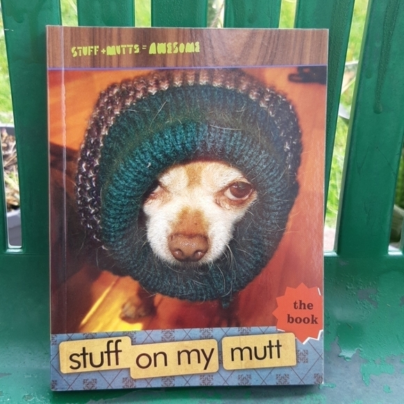 STUFF on my Mutt Book - Picture 1 of 3